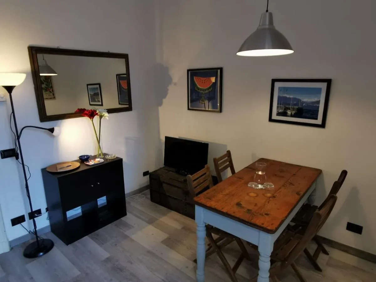 La Casa Sul Porto Apartment Laveno-Mombello Italy